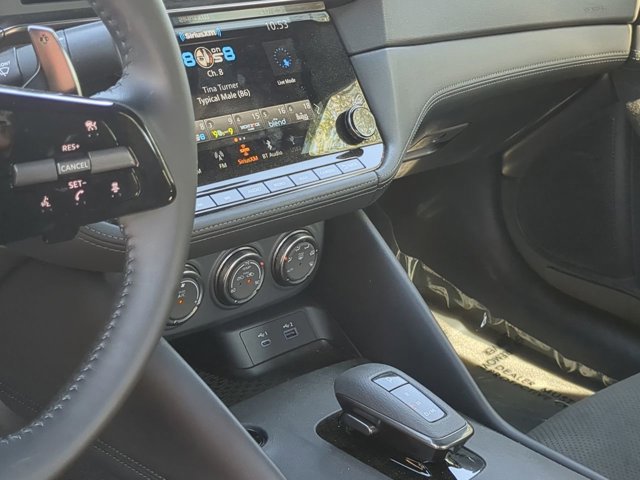 Certified 2025 Nissan Z Performance w/ Floor Mat Package RWD image 17