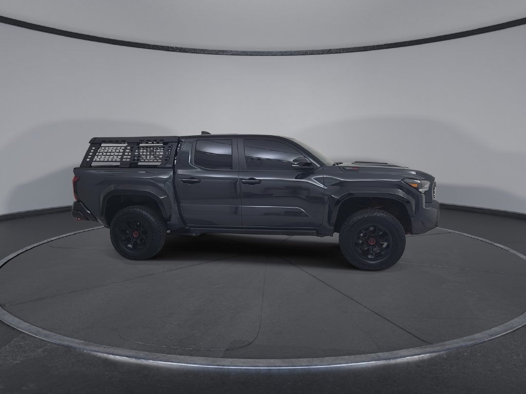 Used 2025 Toyota Tacoma TRD Pro AWD/4WD image 17