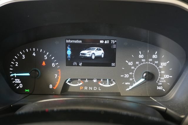 Used 2022 Ford Escape SE w/ SE Sport Appearance Package FWD image 16