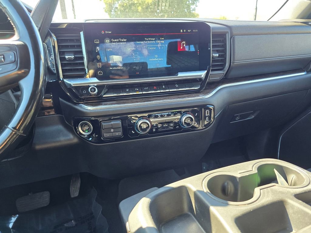 Used 2024 GMC Sierra 2500 SLE image 32