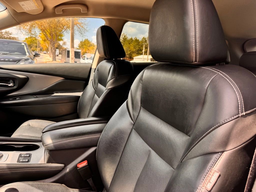Used 2023 Nissan Murano SL AWD/4WD image 13