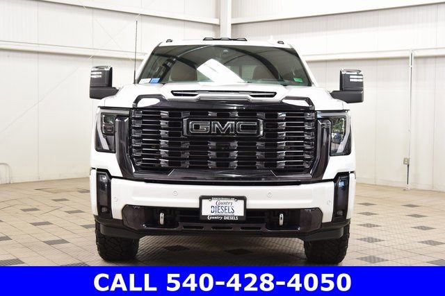 Used 2024 GMC Sierra 2500 Denali Ultimate image 2