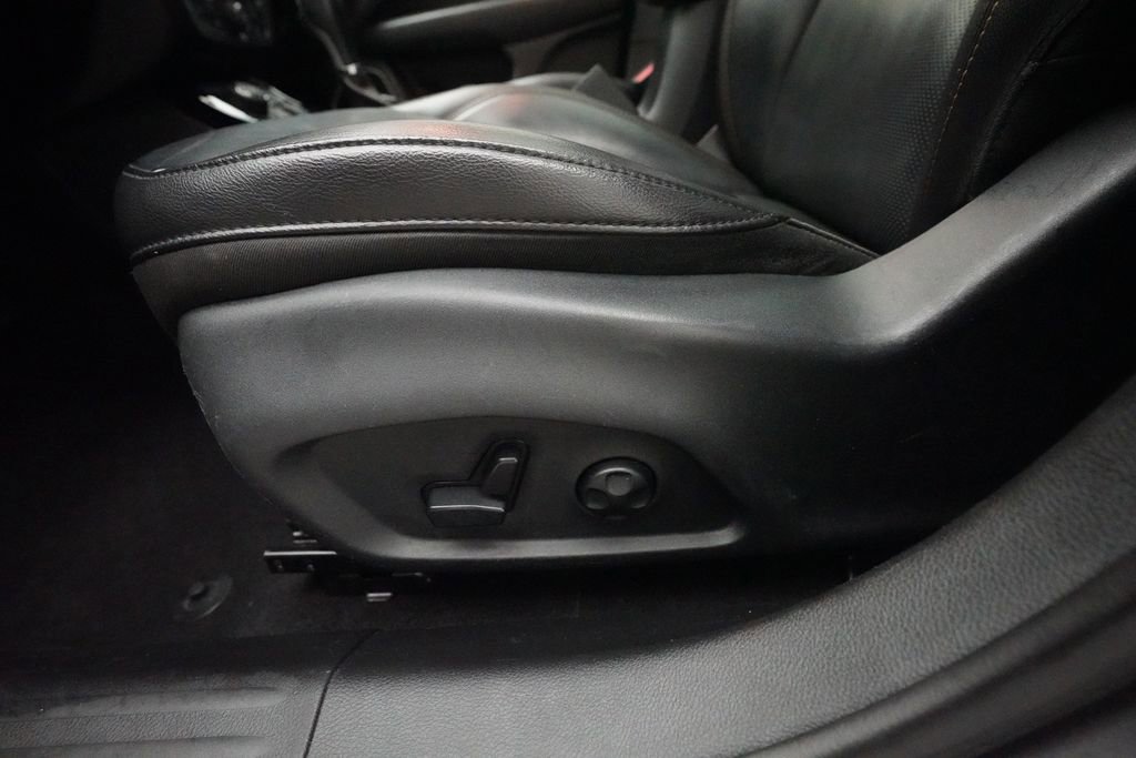 Used 2019 Jeep Compass Limited w/ Safety & Security Group AWD/4WD image 28