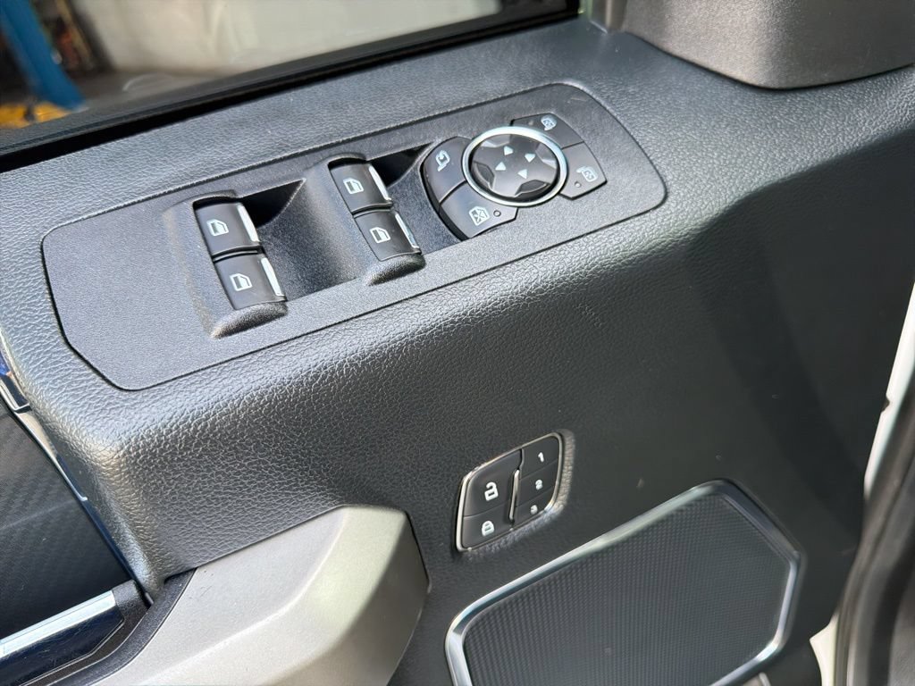 Used 2018 Ford F150 Lariat w/ Equipment Group 502A Luxury AWD/4WD image 29