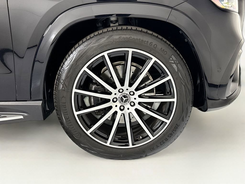 Used 2025 Mercedes-Benz GLS 450 4MATIC image 33