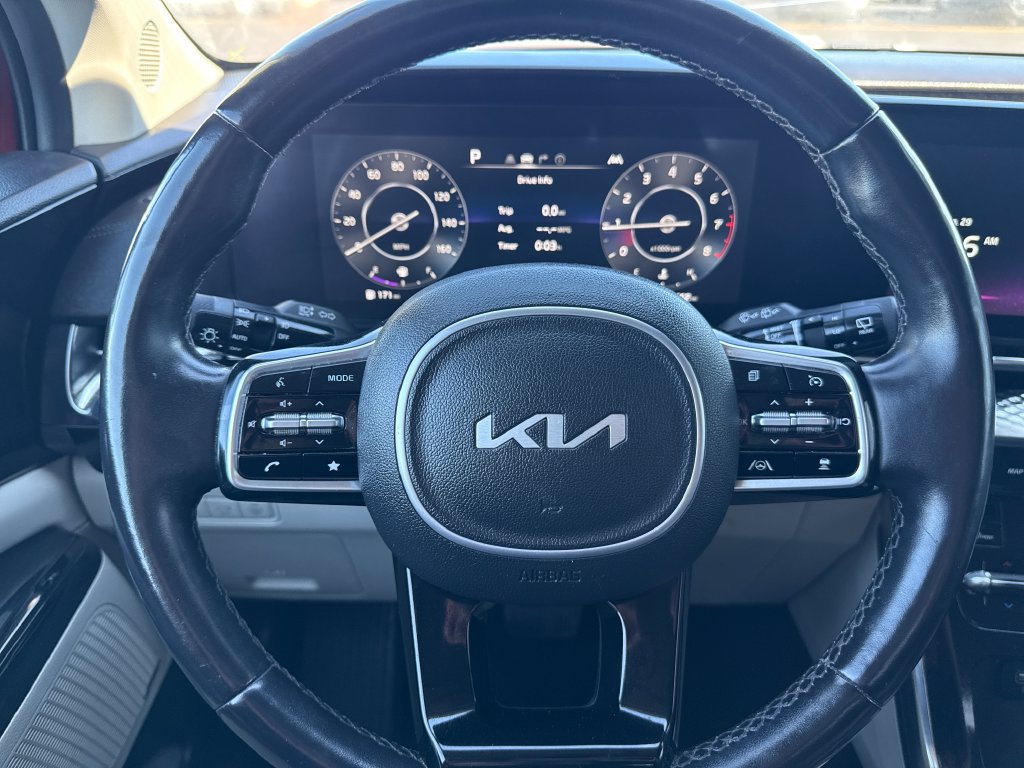 Used 2022 Kia Carnival SX Prestige FWD image 13