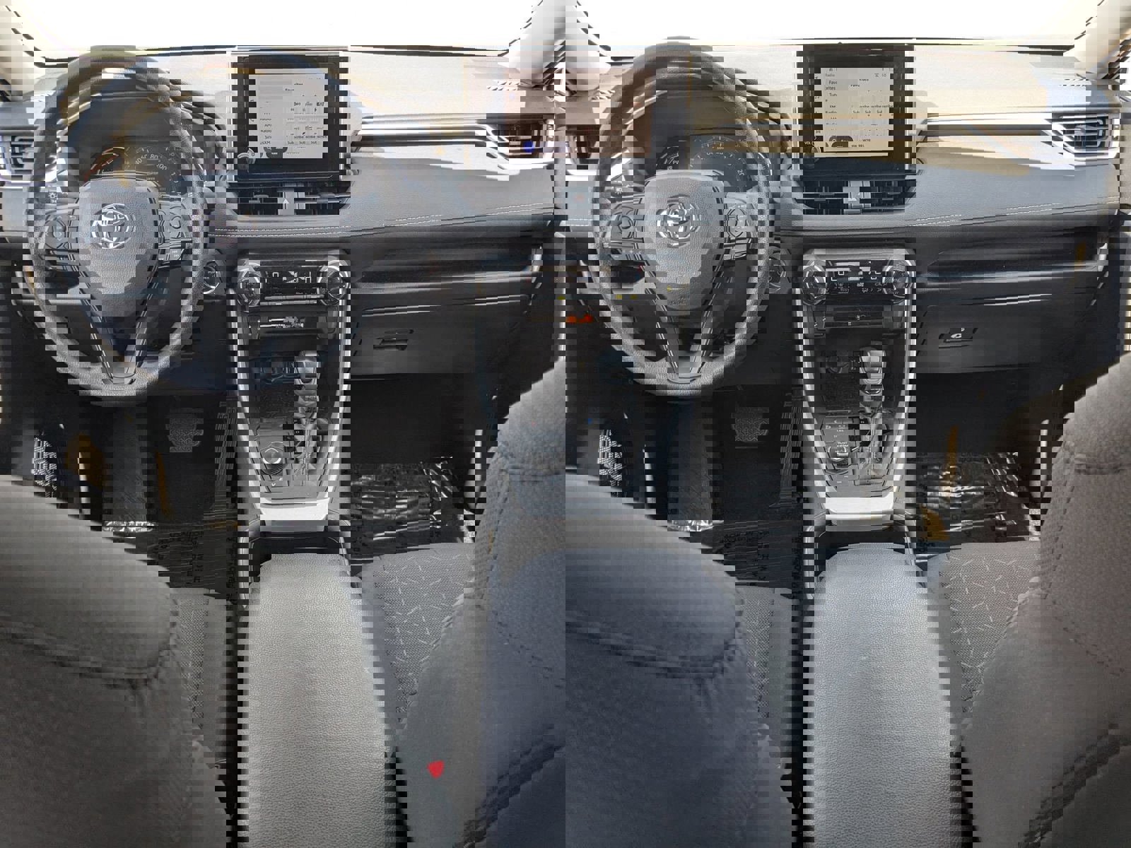 Used 2024 Toyota RAV4 XLE image 48