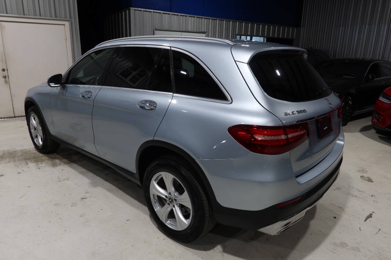 Used 2018 Mercedes-Benz GLC 300 image 3