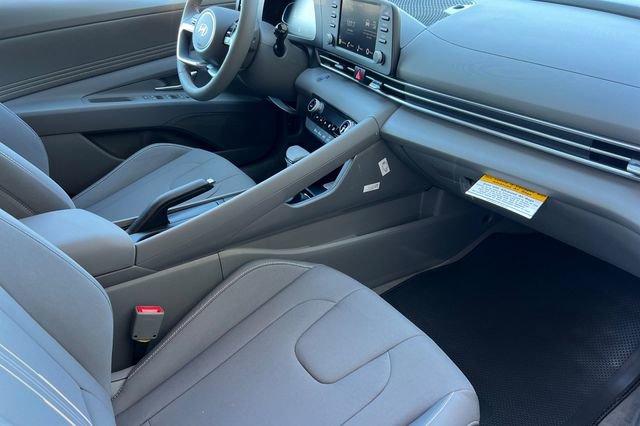 New 2026 Hyundai Elantra Sport image 15