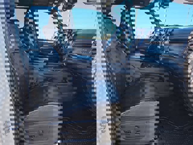 Used 2021 RAM 2500 Limited image 15