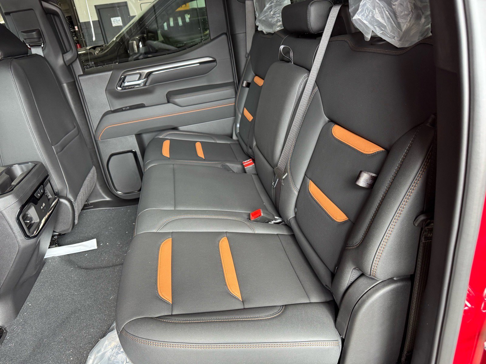 New 2026 GMC Sierra 1500 AT4 image 9