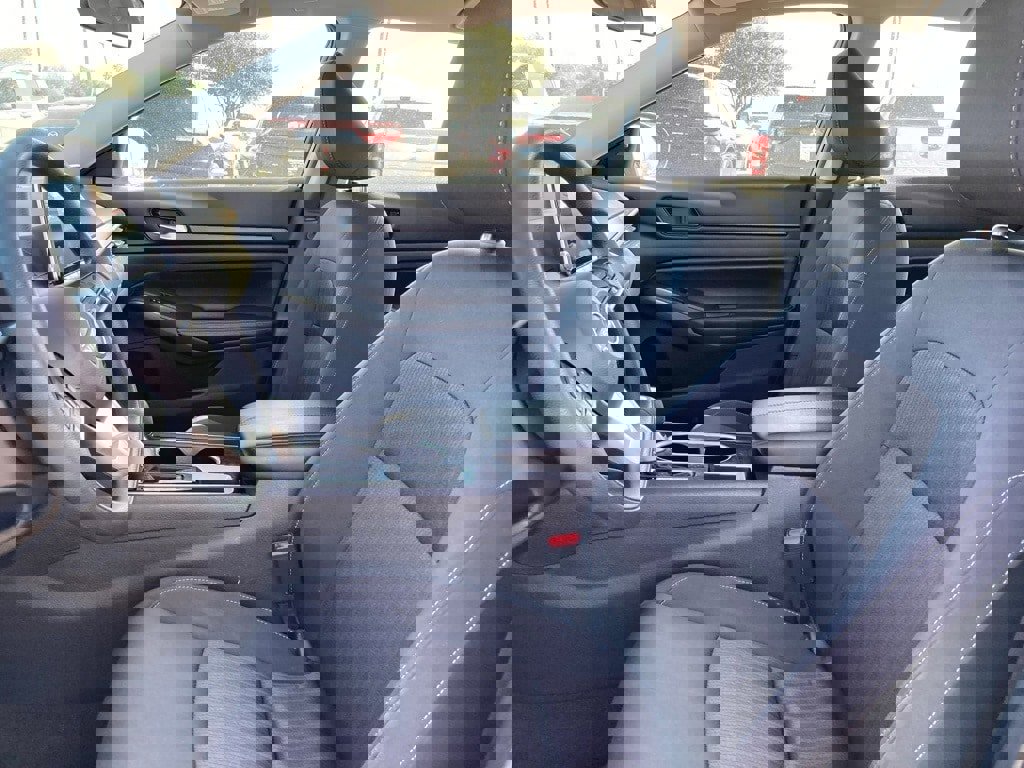 Used 2024 Nissan Altima 2.5 SV image 10