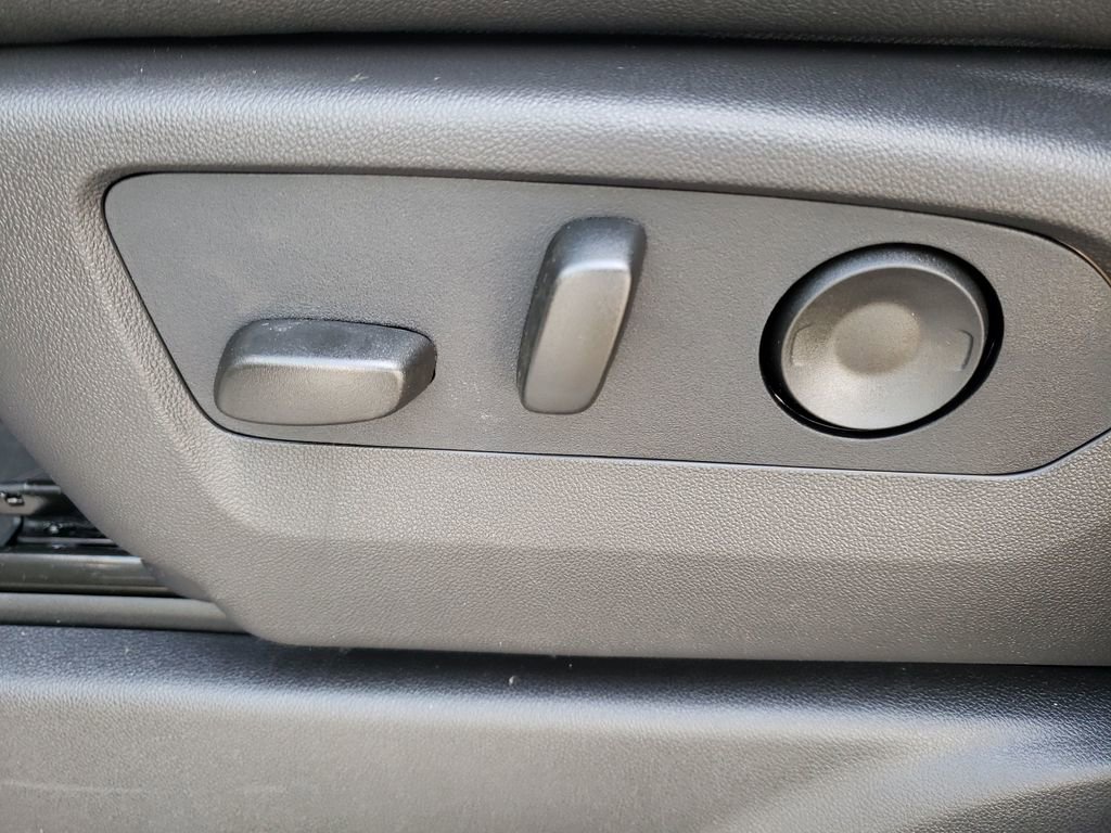 New 2026 Chevrolet Silverado 2500 ZR2 w/ LPO, Dark Essentials Package image 15