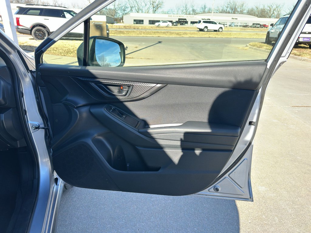 Used 2020 Subaru Crosstrek 2.0i image 27