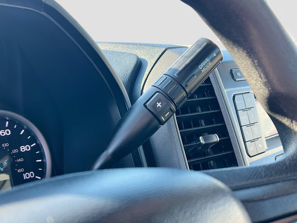 Used 2020 Ford F550 4x4 Regular Cab Super Duty image 15