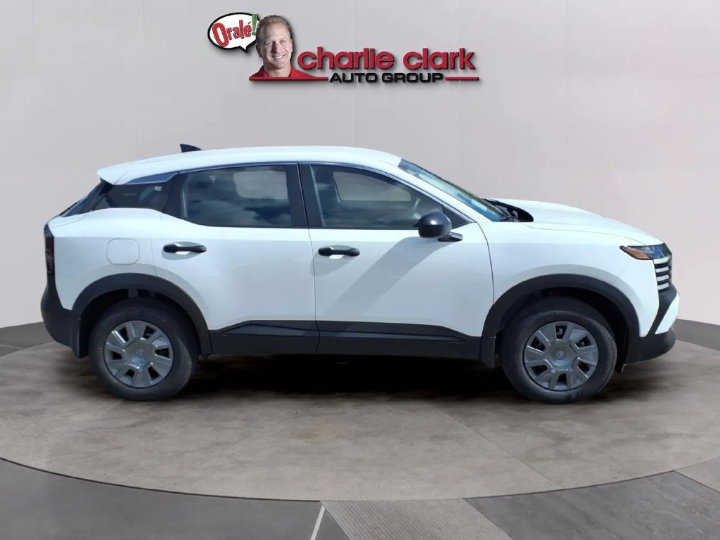 New 2027 Nissan Kicks S FWD image 6