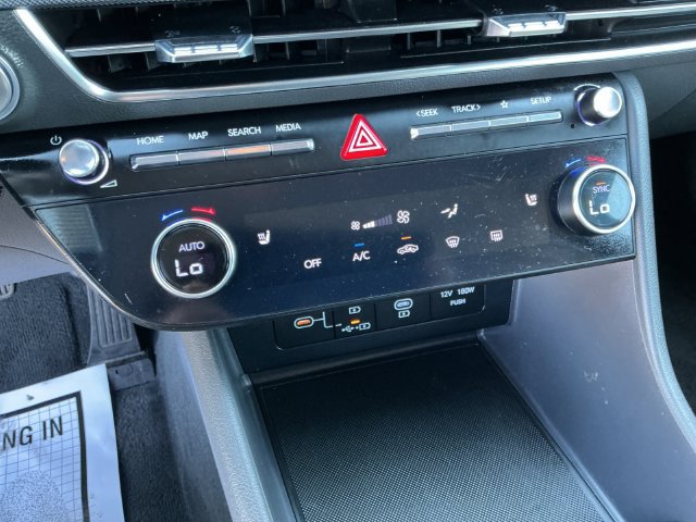Used 2025 Hyundai Sonata SEL FWD image 17
