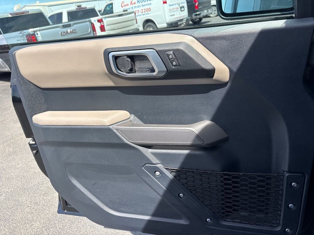 Used 2023 Ford Bronco Wildtrak image 22