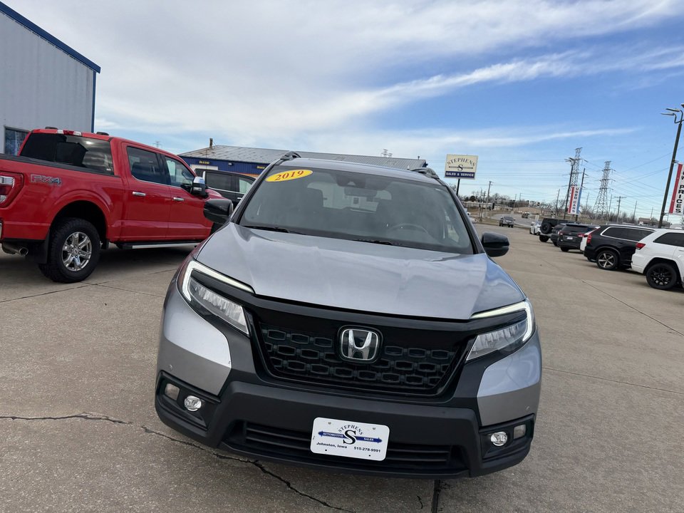 Used 2019 Honda Passport Touring image 2