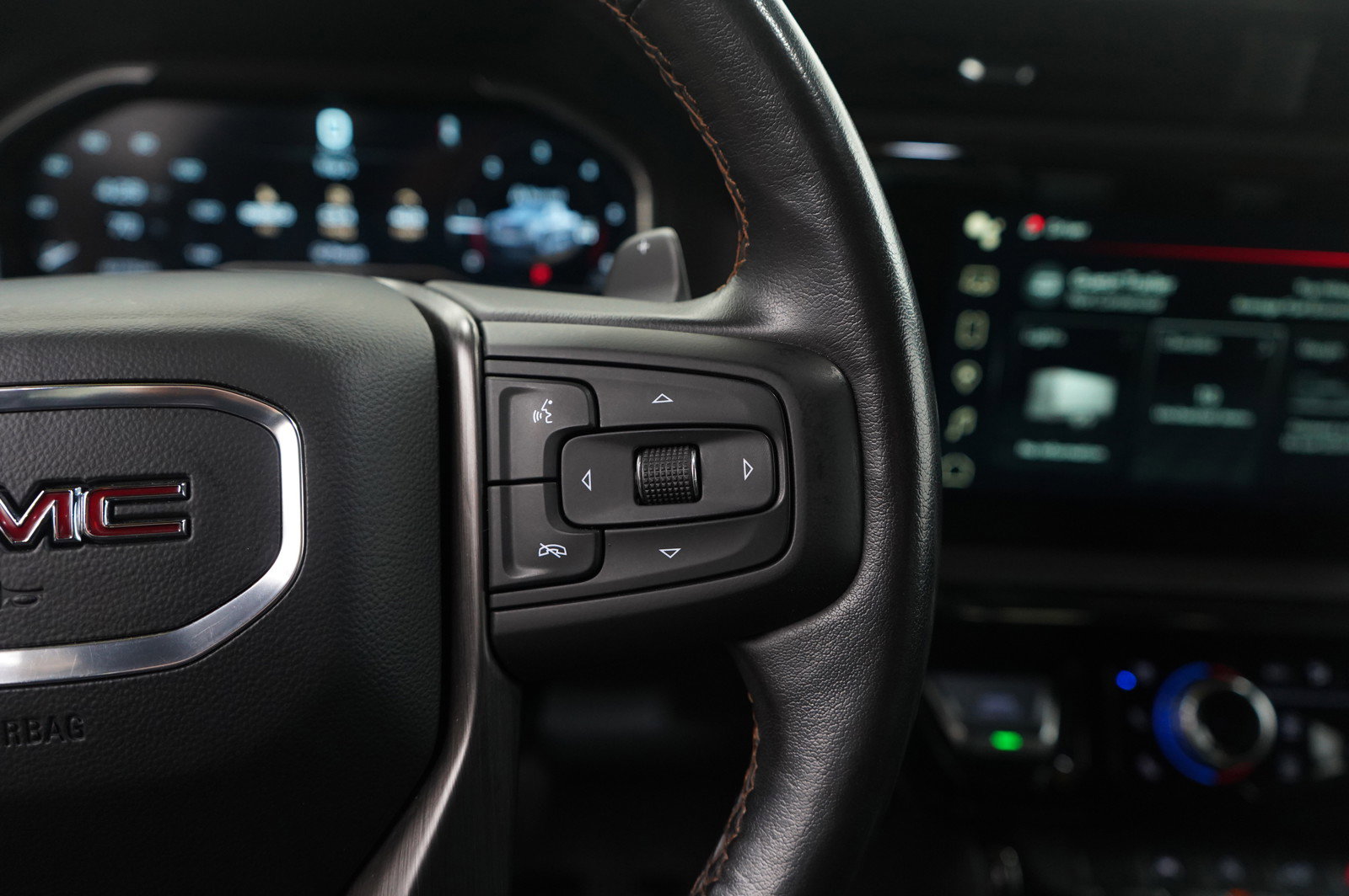 Used 2022 GMC Sierra 1500 AT4 w/ AT4 Preferred Package image 18