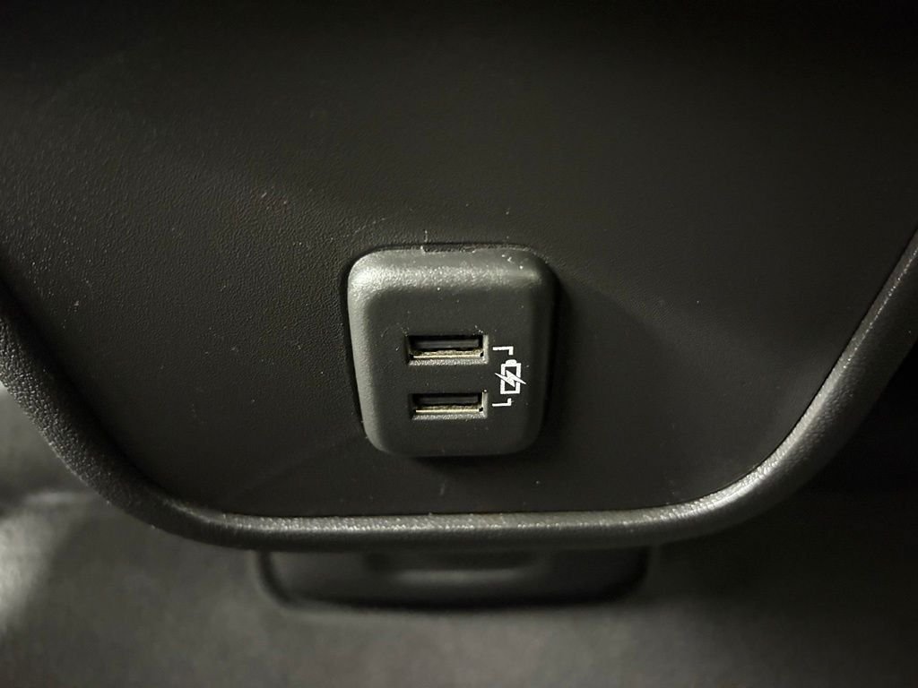 Used 2024 GMC Terrain SLT FWD image 38
