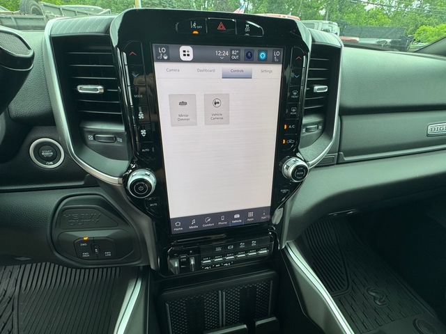New 2026 RAM 2500 Big Horn AWD/4WD image 17