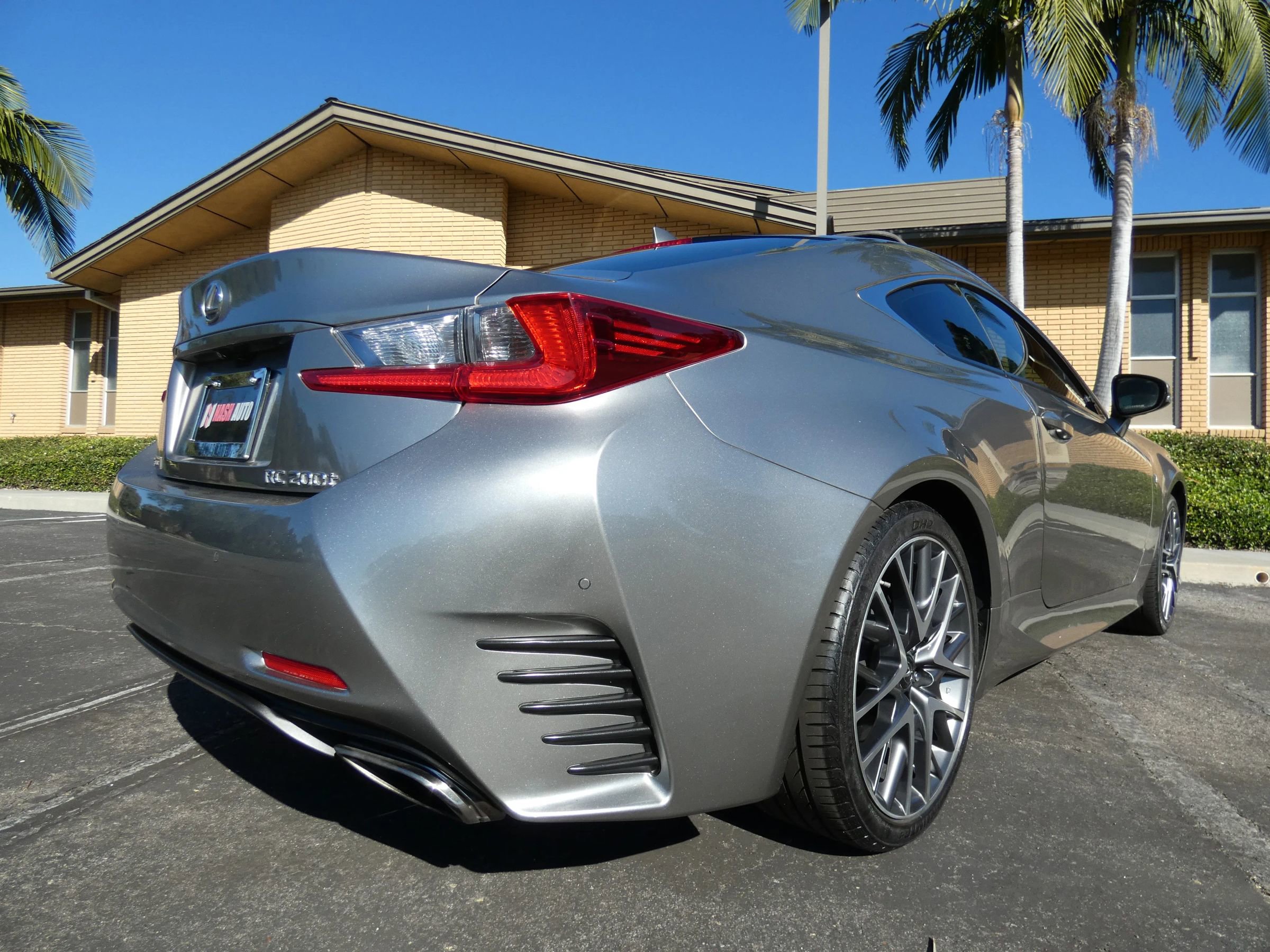 Used 2017 Lexus RC 200t image 8