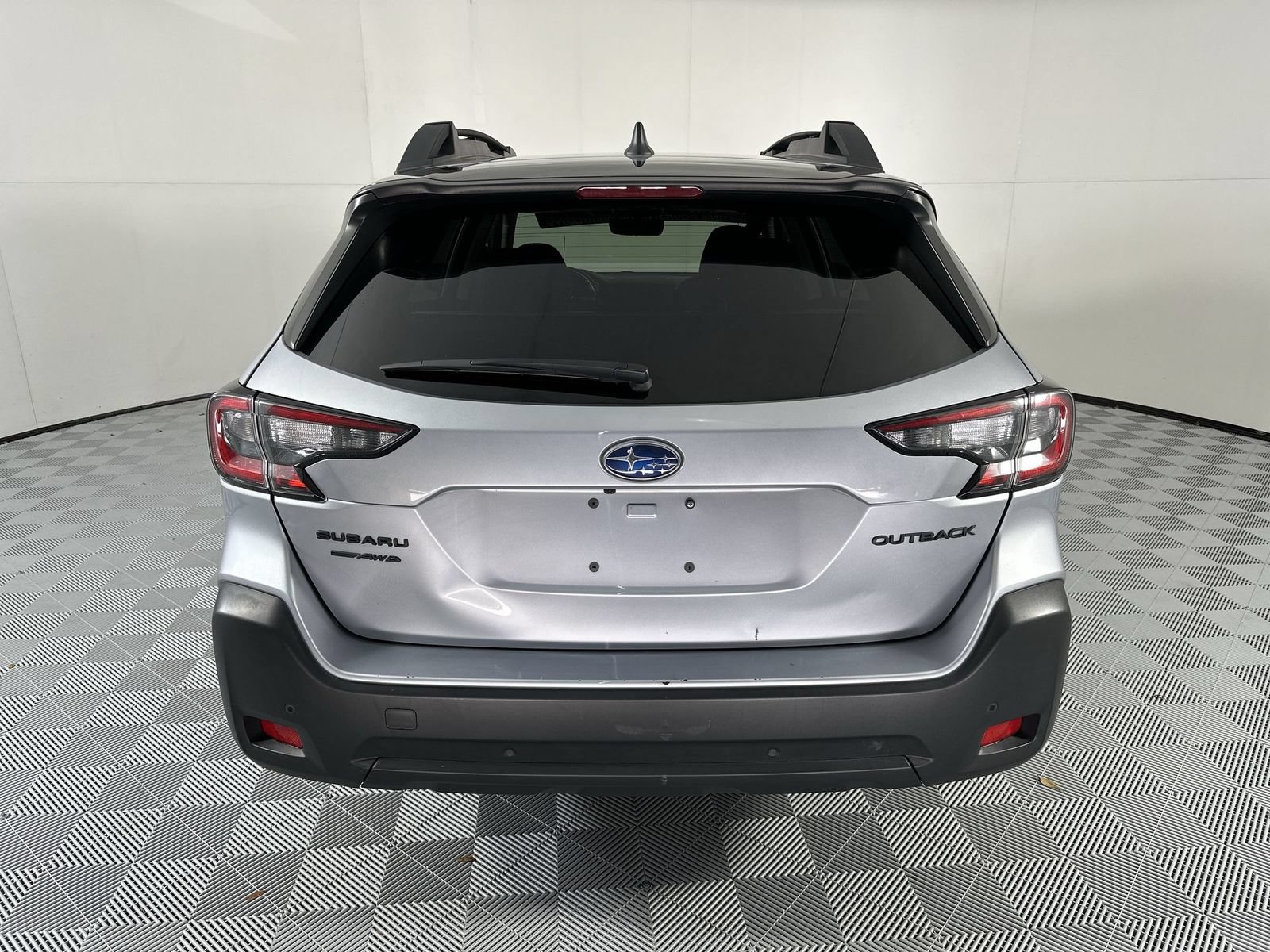 Used 2025 Subaru Outback Onyx Edition AWD/4WD image 7