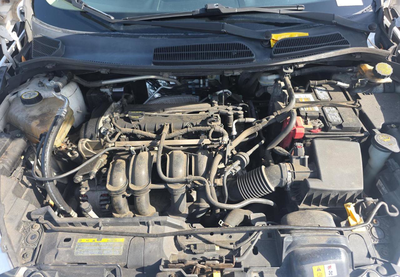 Used 2011 Ford Fiesta SEL image 18