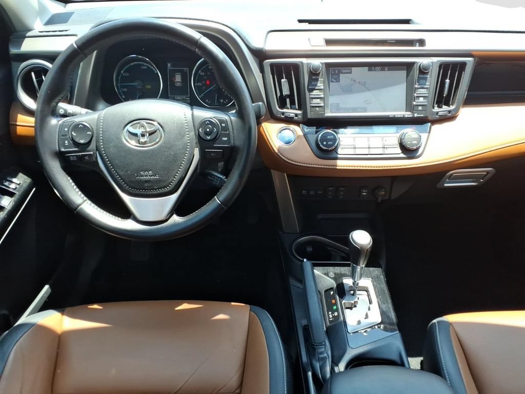 Used 2016 Toyota RAV4 Limited AWD/4WD image 14