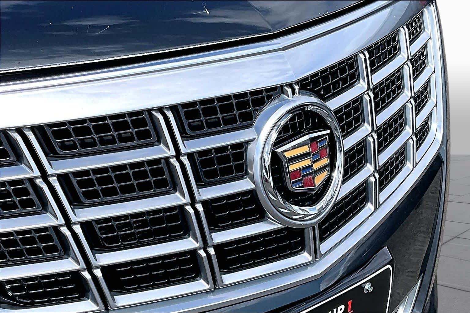 Used 2015 Cadillac XTS FWD image 30