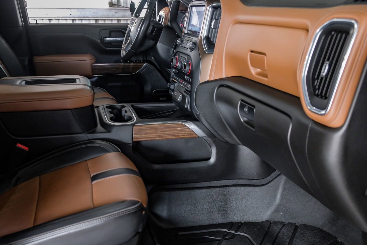 Used 2021 Chevrolet Silverado 3500 High Country image 13