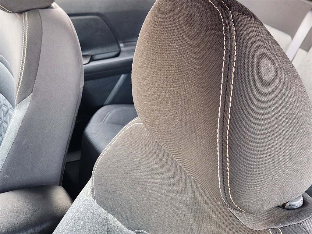 Used 2025 Nissan Kicks SV image 15