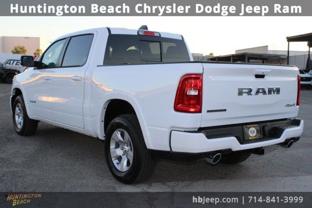Used 2026 RAM 1500 Big Horn AWD/4WD image 3