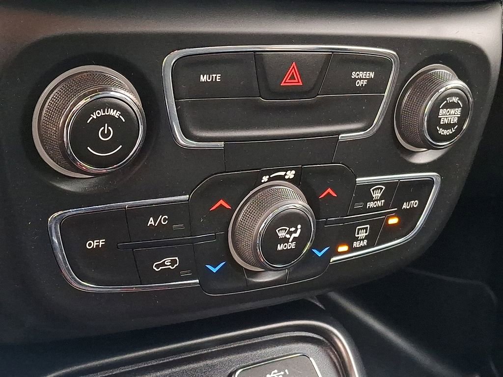 Used 2020 Jeep Compass Trailhawk image 14