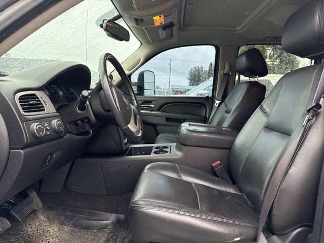 Used 2013 Chevrolet Silverado 1500 LTZ w/ Chrome Essentials Package AWD/4WD image 6
