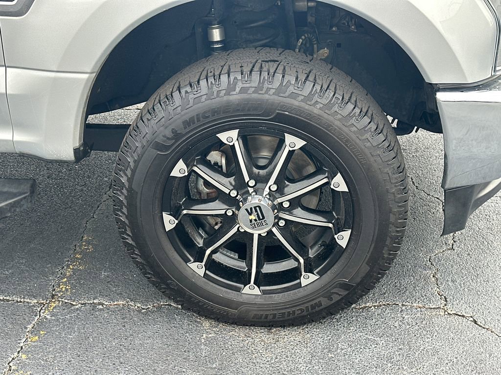 Used 2018 Ford F250 Lariat w/ Lariat Value Package AWD/4WD image 12