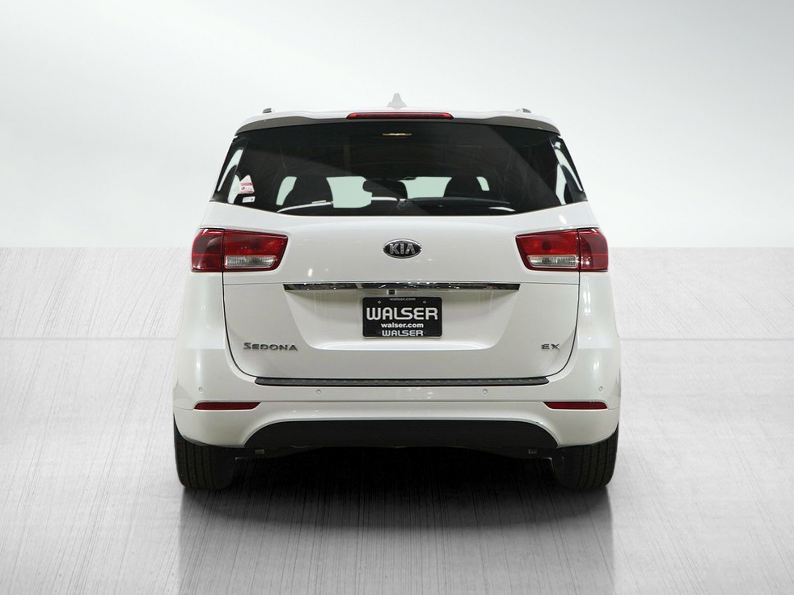 Used 2018 Kia Sedona EX image 5