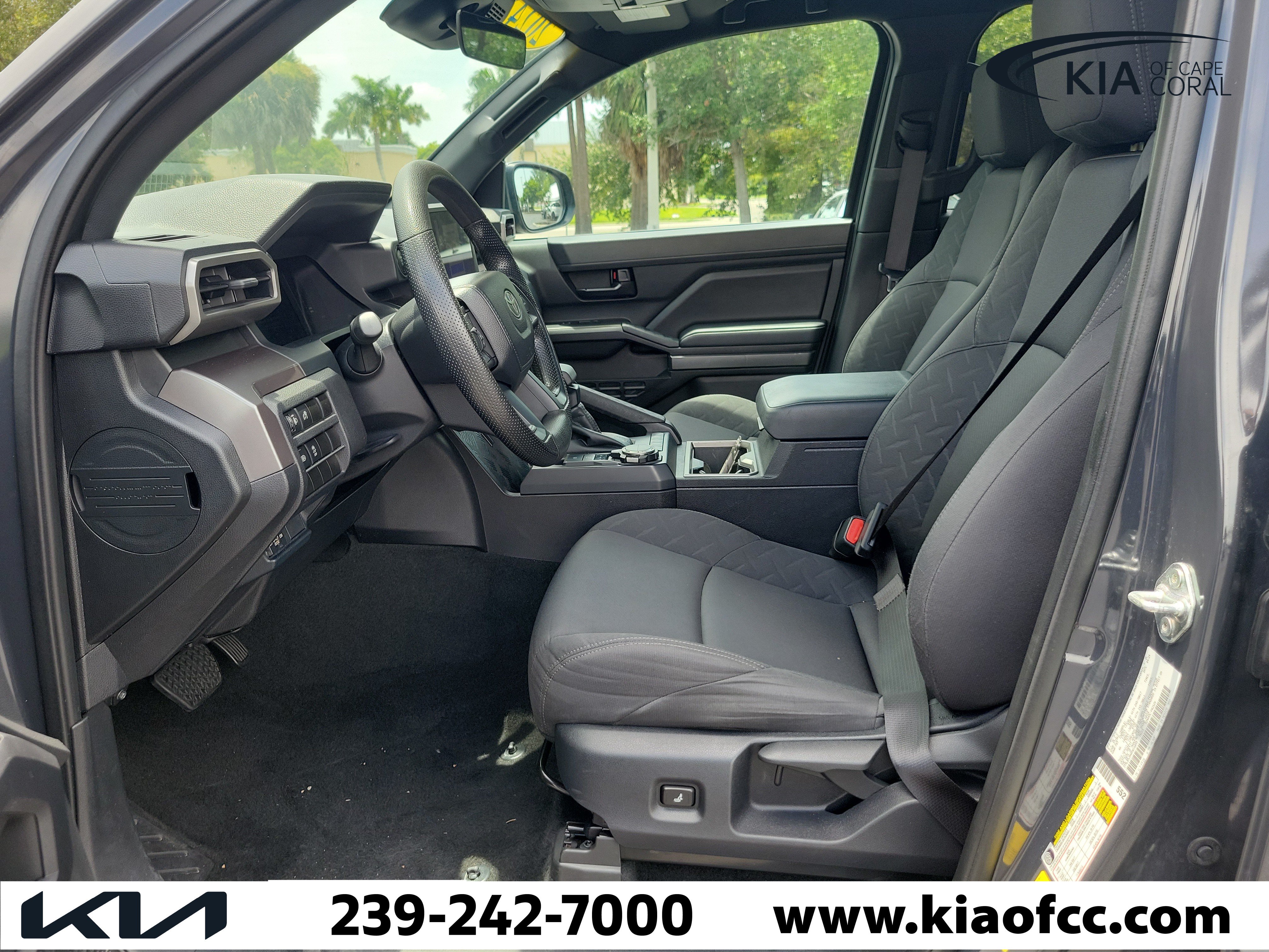 Used 2024 Toyota Tacoma SR5 AWD/4WD image 20