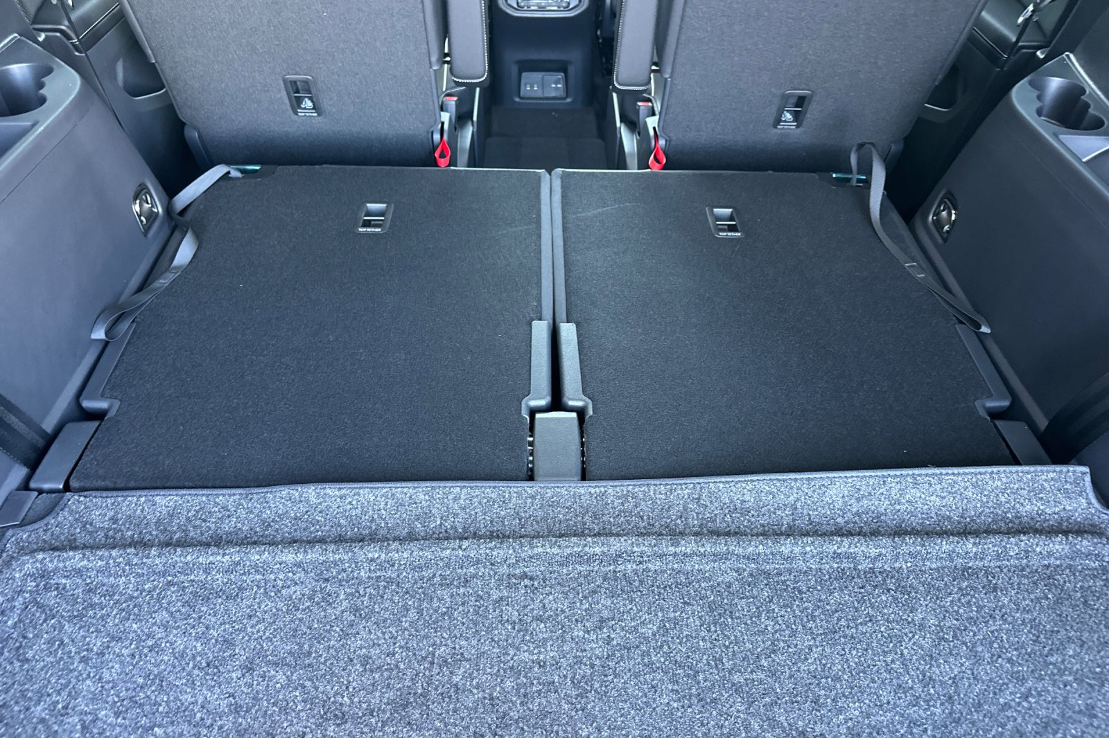 New 2026 Volkswagen Atlas SEL Premium R-Line image 16