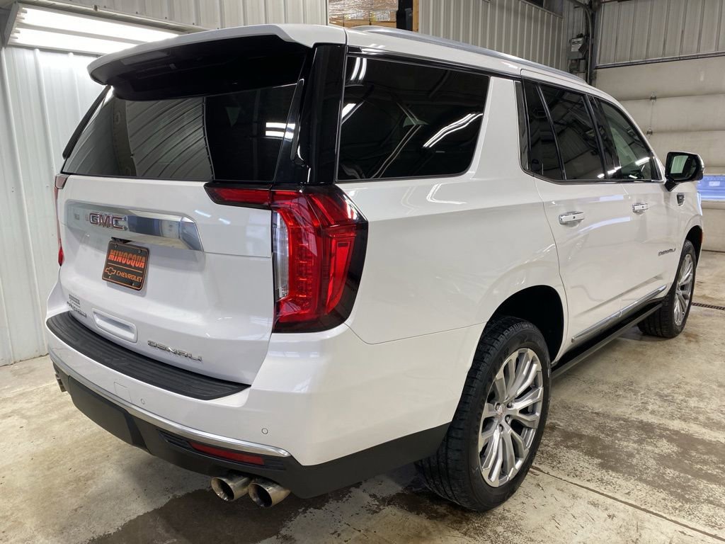 Used 2021 GMC Yukon Denali w/ Denali Premium Package image 16