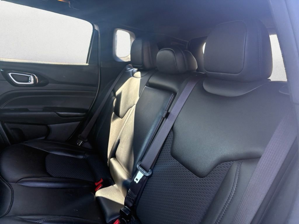 Used 2022 Jeep Compass Altitude image 10