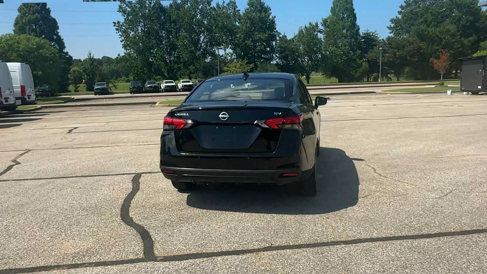 Used 2024 Nissan Versa SV FWD image 7