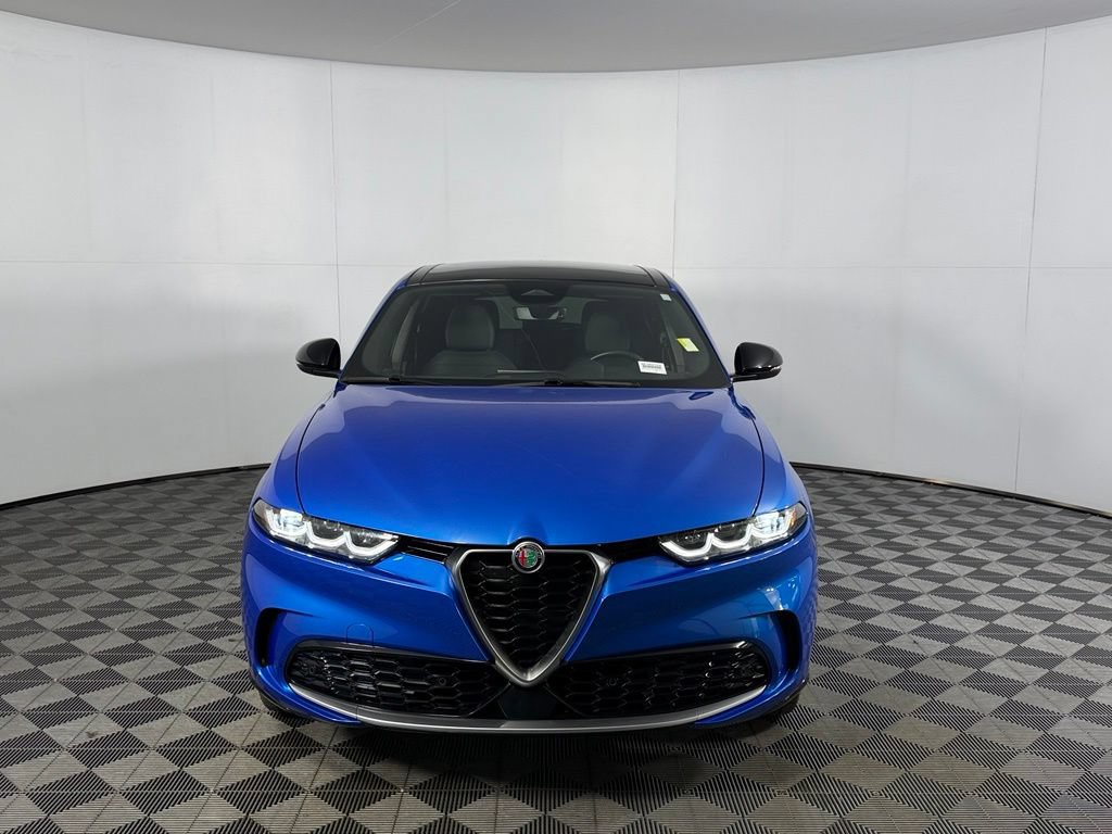 Used 2024 Alfa Romeo Tonale Ti AWD/4WD image 5