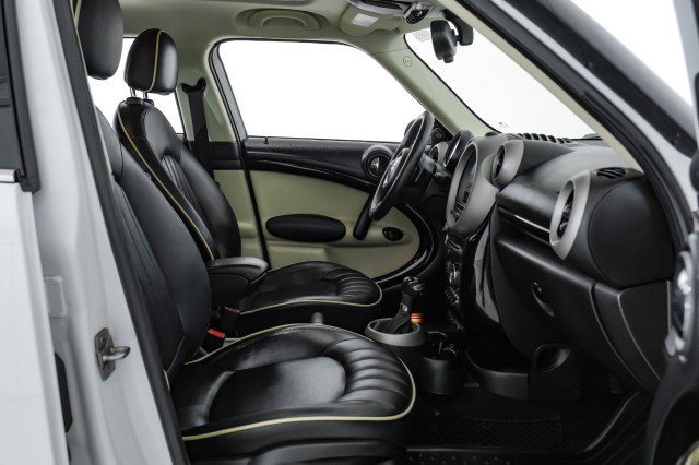 Used 2011 MINI Cooper Countryman S image 28