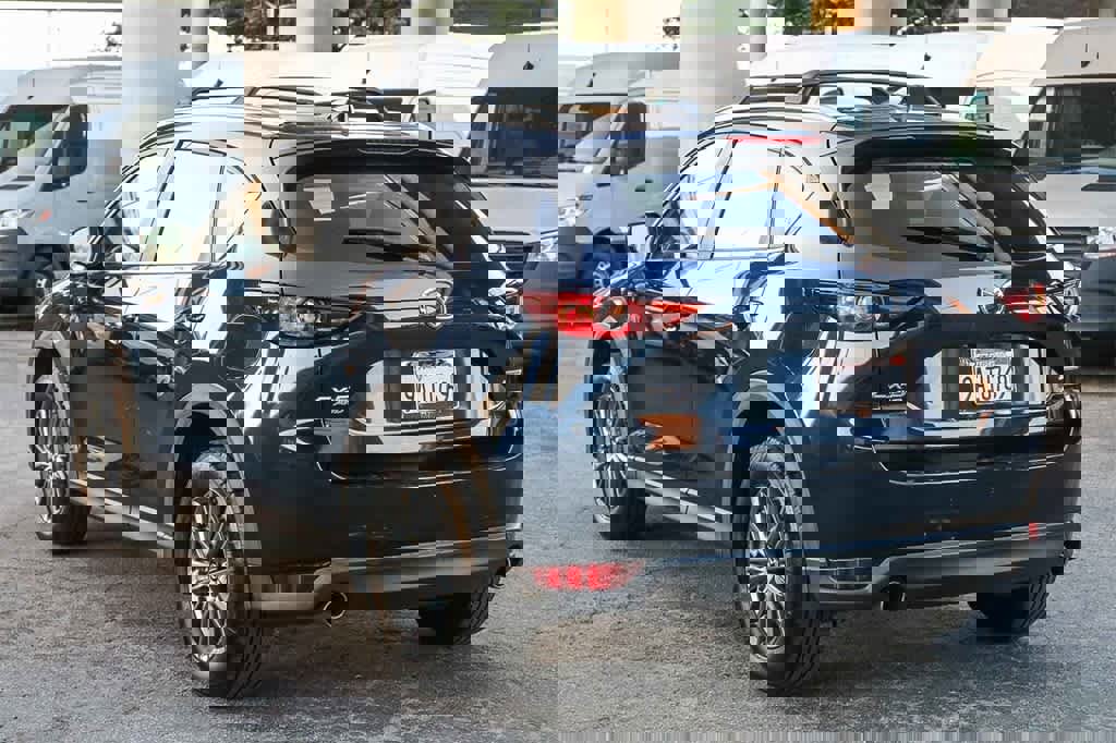 Used 2017 MAZDA CX-5 Touring image 8