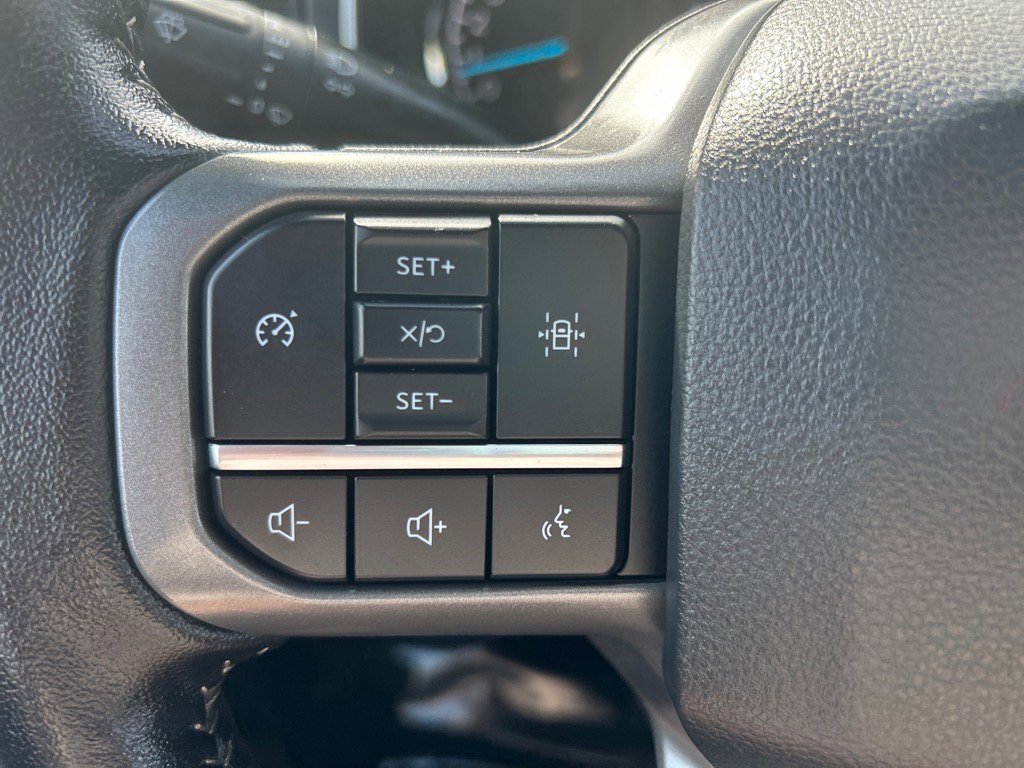 Certified 2022 Ford F150 XLT w/ Equipment Group 302A High image 24