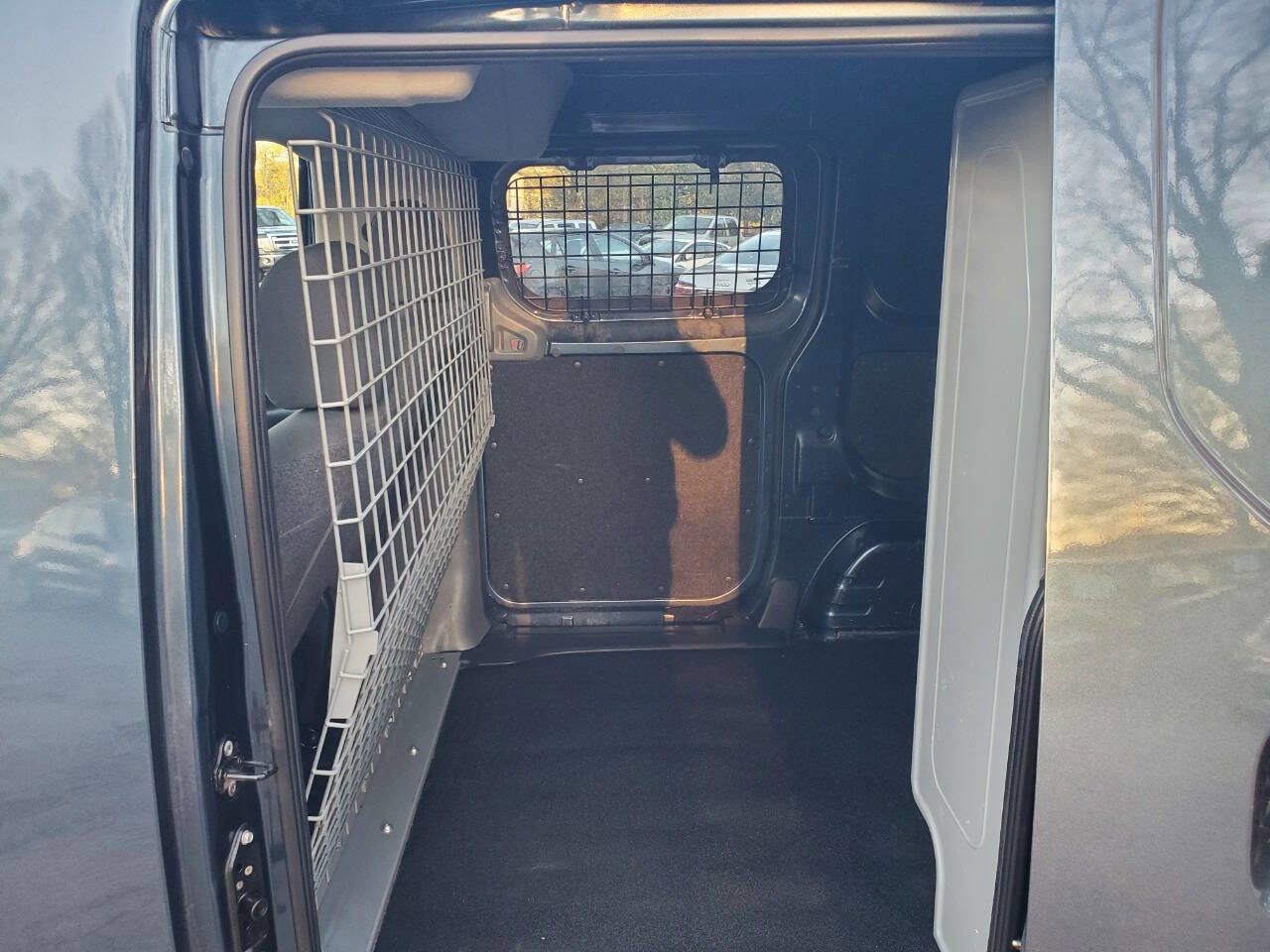 Used 2017 Nissan NV200 SV w/ Technology Package FWD image 17