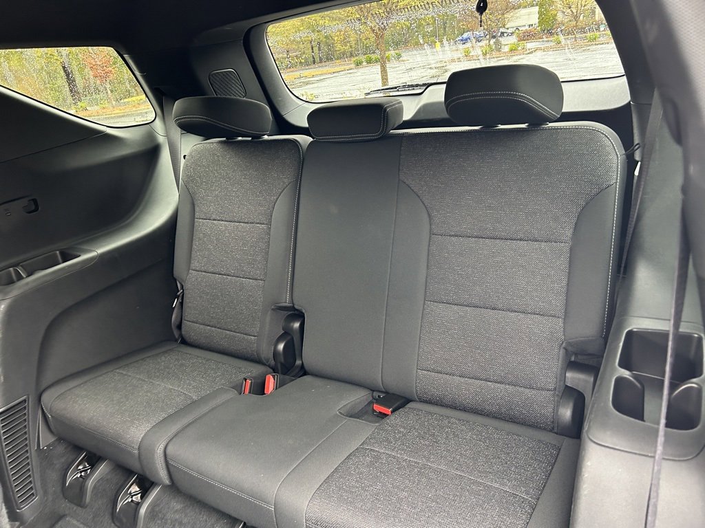 Used 2024 Chevrolet Traverse LT image 42