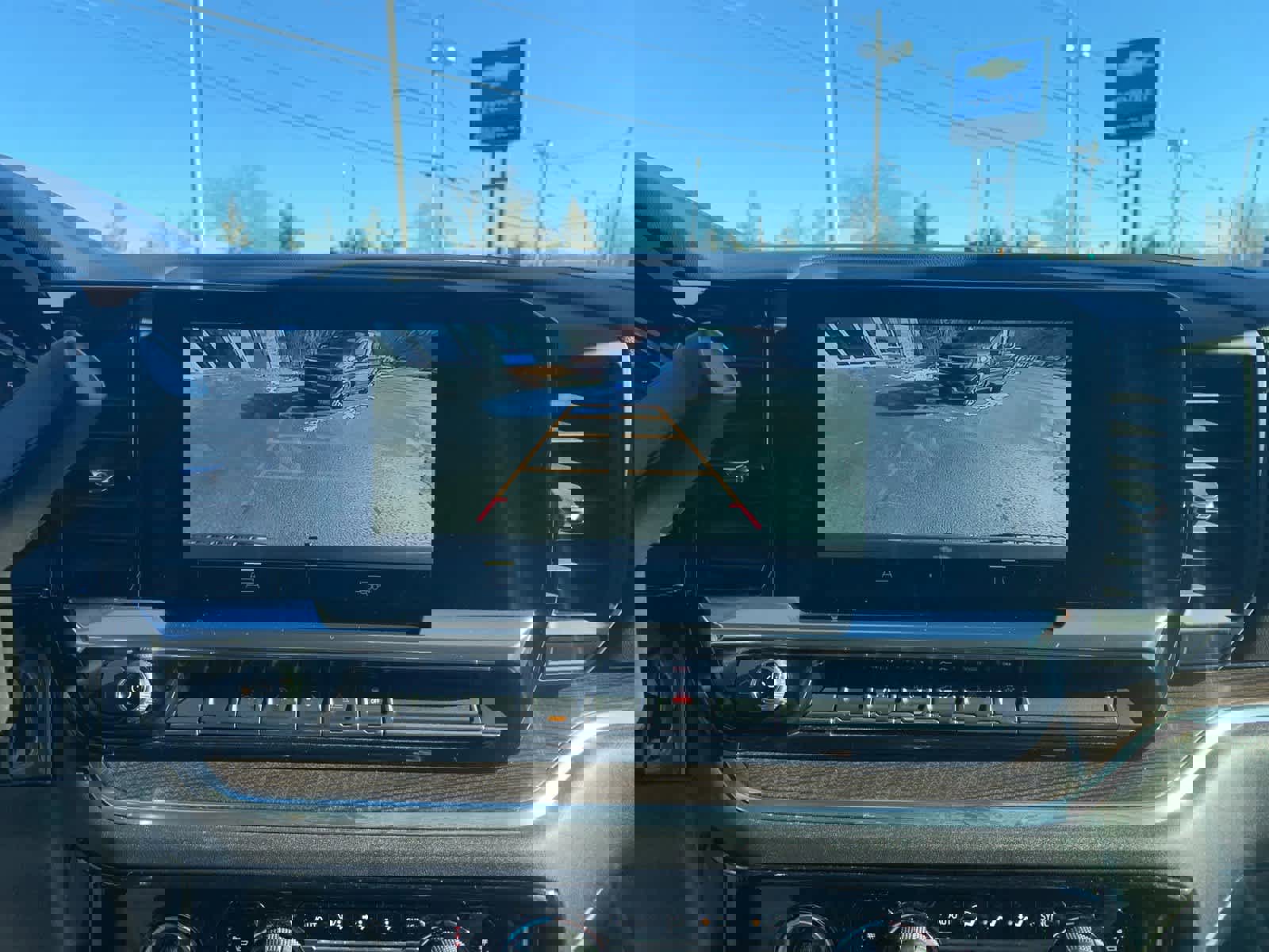 Certified 2022 Chevrolet Silverado 1500 LT image 28